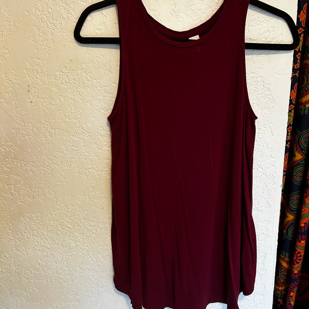 Old Navy Burgundy Tank Top
